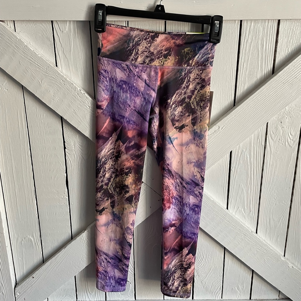 NWT Old Navy Girl’s Medium 8 Elevate Leggings Mid Rise Go Dry Pink Purple Green